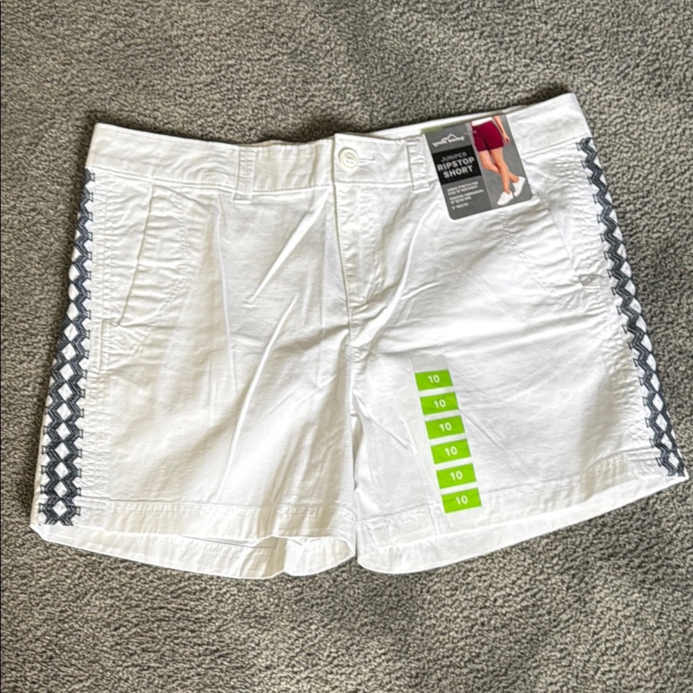Eddie Bauer Juniper Ripstop Women's White Shorts with Blue Accents. Size 10.